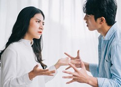 Về quê ngày giỗ bố, nhìn bàn thờ mà tôi uất nghẹn