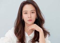 Song Ji Hyo kiện ông chủ công ty quản lý tham ô