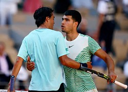 Carlos Alcaraz thẳng tiến vào vòng 3 Roland Garros