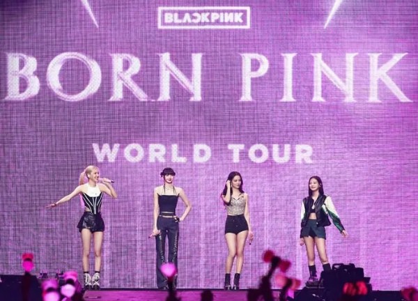 Jisoo bỏ lỡ tour diễn của BLACKPINK