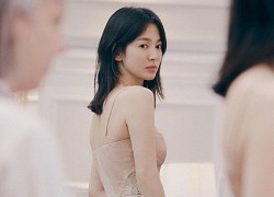 Động thái của Song Hye Kyo giữa lúc cảnh nóng trong phim cũ bị 'đào' lại