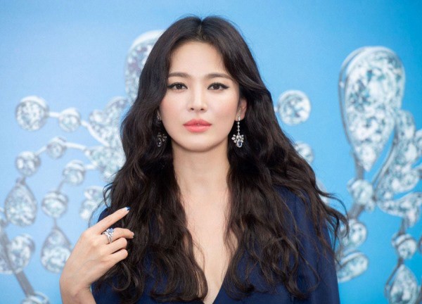 Song Hye Kyo dẫn đầu danh sách ngọc nữ thành công nhất Hàn Quốc