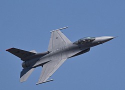 Tiêm kích F-16 rượt đuổi máy bay tư nhân trên không phận cấm ở Washington D.C