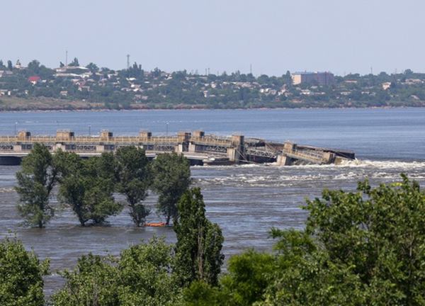 Mỹ nói 'không chắc chắn' ai gây ra vụ vỡ đập ở Ukraine