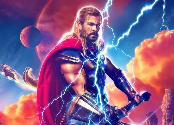 Chris Hemsworth thừa nhận 'Thor 4' là một bộ phim ngớ ngẩn