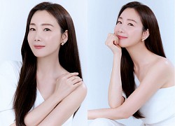 'Nữ hoàng nước mắt' Choi Ji Woo xinh đẹp ở tuổi 48