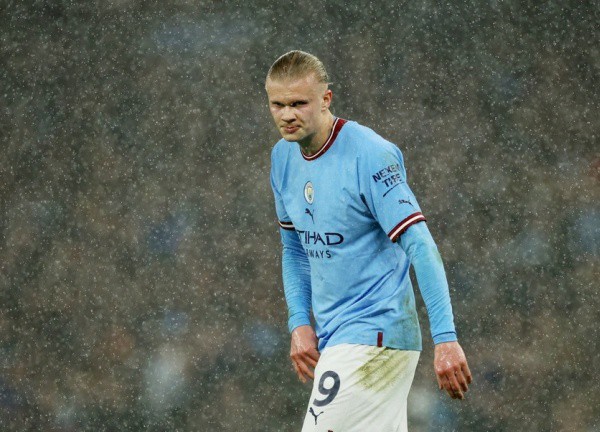 Cơ bắp của Haaland sau một mùa đá cho Man City thay đổi không ngờ