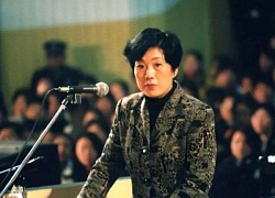 Nữ quan tham TQ hối lộ tình dục 40 lãnh đạo, bị bắt vẫn "điều khiển" được sếp trại giam