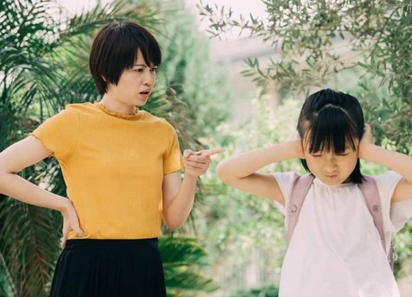 Sinh nhật 12 tuổi, con nuôi van xin tôi cho về với bố mẹ đẻ