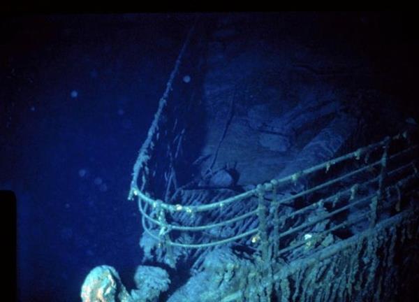 Tàu lặn mất tích khi chở khách tham quan xác tàu Titanic