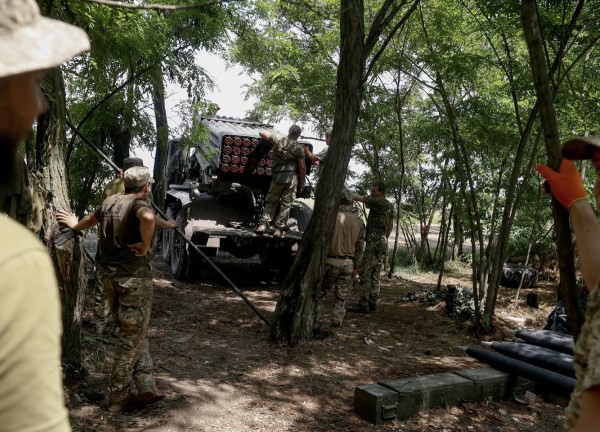 Ukraine tái kiểm soát một ngôi làng ở Donetsk