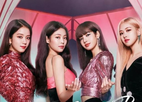 HOT: Cận cảnh BLACKPINK đổ bộ ở sân bay Hàn Quốc, chuẩn bị khởi hành đến Hà Nội