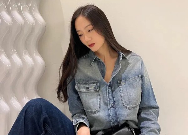 Phong cách đơn giản mà sang trọng của Krystal