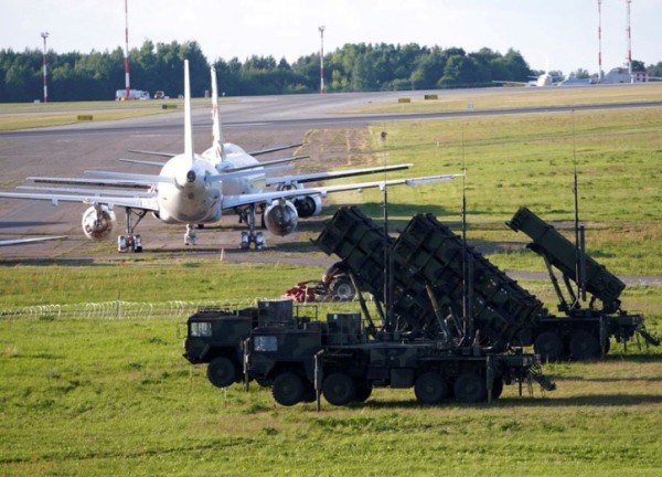 Ông lớn NATO điều siêu vũ khí bảo vệ hội nghị thượng đỉnh Vilnius