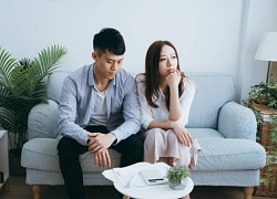 Tôi muốn giữ hết tiền lương, chồng đưa ra điều kiện rất đánh đố