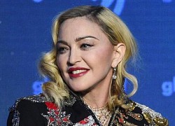 Madonna lùi lịch lưu diễn tới tháng 10 sau vụ nhập viện do nhiễm khuẩn