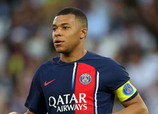 Kylian Mbappe không định ép con khoác áo đội tuyển Pháp