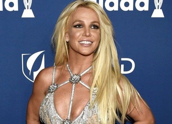 Britney Spears công bố phát hành cuốn hồi ký "gây chấn động nhất 2023"