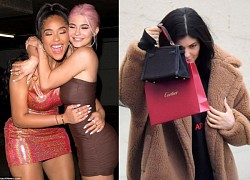 Kylie Jenner &#8216;gương vỡ lại lành&#8217; với bạn thân sau scandal ngoại tình chấn động, hành động gây chú ý