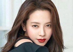 Truyền thông Hàn "bóc" gia thế thật của Song Ji Hyo: Bố là CEO công ty vận tải nổi tiếng với tàu chở khách 382 tấn