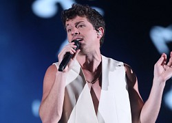 Charlie Puth có chia sẻ đầu tiên sau đại nhạc hội 8Wonder, bức ảnh khoe cơ bụng trên biển Nha Trang gây sốt