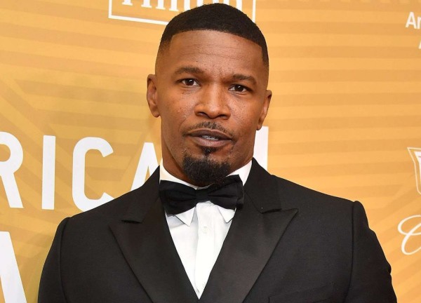 Jamie Foxx lần đầu lên tiếng sau biến chứng y khoa phải nhập viện cấp cứu