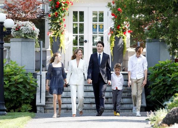 Thủ tướng Canada Trudeau ly thân với vợ sau 18 năm hôn nhân