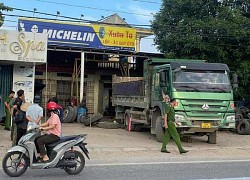 Nổ lốp ôtô tại garage, tài xế và người thợ tử vong