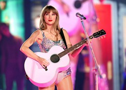 Chưa hết 2023 đã kín lịch concert 2024, fan Taylor Swift bày tỏ nỗi lo lắng cho sức khỏe thần tượng