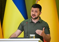 Tổng thống Zelensky: Nga phát động tấn công dọc theo toàn chiến tuyến miền đông