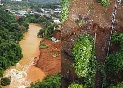 Cả triệu mét khối đất nguy cơ đổ sập, đe dọa vỡ đập thủy lợi