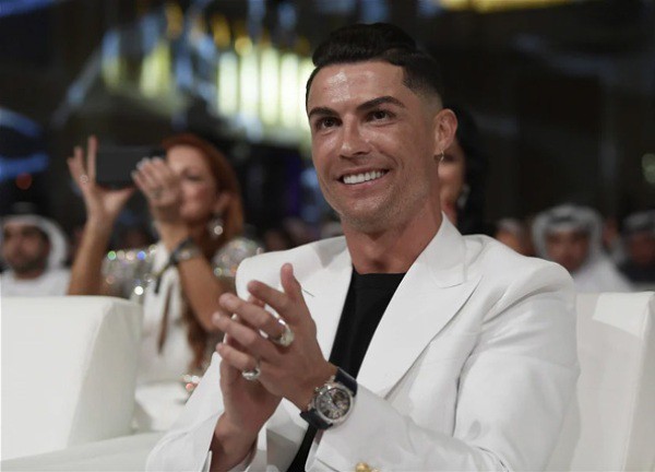 Khó tin! Dễ dàng đi sâu vào tâm trí Ronaldo chỉ với 585 nghìn đồng