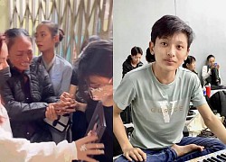 Tang lễ nhạc sĩ 2k3 Vũ Minh Hiếu: Mẹ ruột khóc ngất, tiết lộ tâm nguyện cuối đời còn dang dở