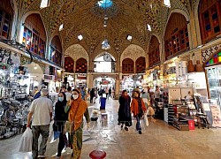 Iran: Hỏa hoạn bùng phát tại khu chợ cổ ở thủ đô Tehran