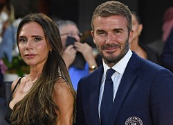 Gia đình Victoria Beckham vui vẻ đi chơi sau khi vướng vào cuộc ẩu đả đổ máu