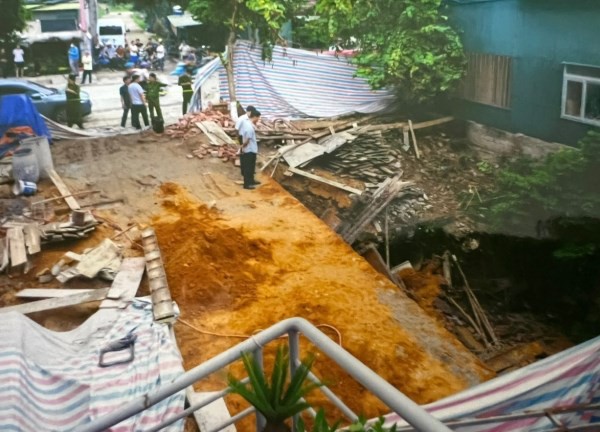 Khởi tố chủ thầu xây dựng trong vụ sập bờ kè gây chết người ở Quảng Ninh
