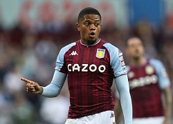 Sao Aston Villa bị cáo buộc hành hung người hâm mộ