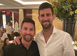 Hai huyền thoại Messi và Djokovic bất ngờ 'đụng' nhau trong nhà hàng