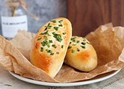 Bánh mì nướng mỡ hành làm cực dễ, ăn lại ngon miệng cho bữa sáng