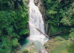 Thác Khau Làn ít người biết ở Hà Giang, có 'hồ bơi tự nhiên' độc đáo