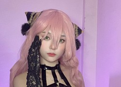 Cosplay táo bạo, nữ game thủ chuẩn bị luôn tinh thần nhận "gạch đá"