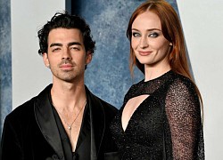 Joe Jonas - Sophie Turner lần đầu lên tiếng về việc ly hôn