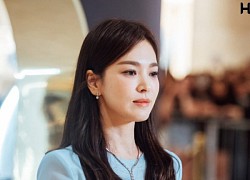 Gọi Chaumet là định mệnh của Song Hye Kyo vì lần nào xuất hiện cũng khiến truyền thông bùng nổ