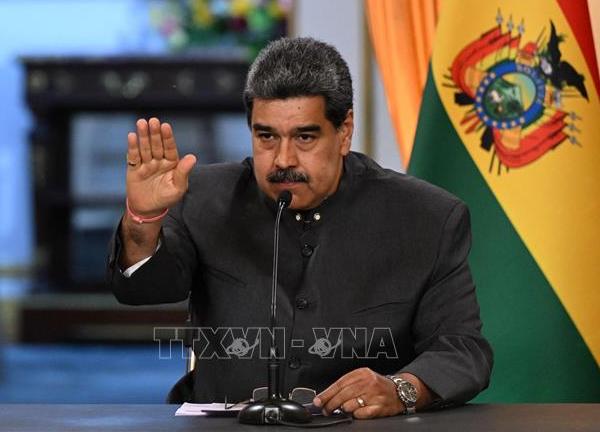 Tổng thống Venezuela Nicolas Maduro thăm Trung Quốc