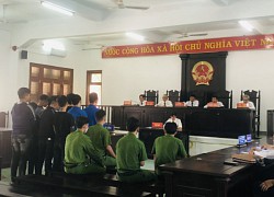 Dắt nhau vào tù sau cuộc hỗn chiến vì "nhìn đểu"