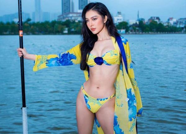 Chân dài An Giang khoe eo thon, múi bụng "sóng thần" săn chắc đi chèo SUP