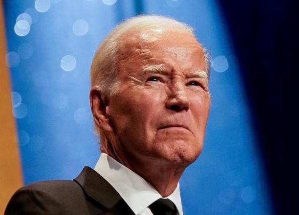 Tổng thống Biden tiêm vaccine cập nhật ngừa COVID-19, kêu gọi người dân làm theo