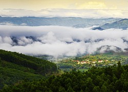 Săn mây trên đỉnh Ba Cụm