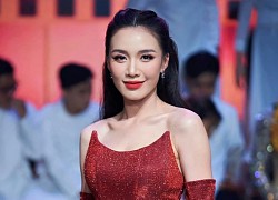 &#039;Hot girl bolero&#039; Tú Tri tái xuất gameshow sau khi chia tay chồng chuyển giới