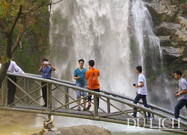 Trải nghiệm thú vị nơi Thác Tiên - Đèo Gió